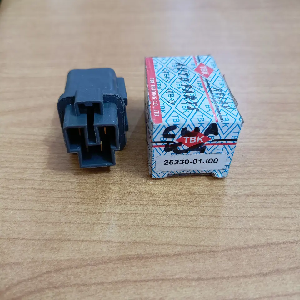 RELAY LAMPU NISSAN 24V (KAKI 4) TBK