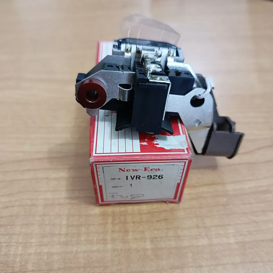 IC REGULATOR ALTERNATOR FUSO 6D15 / 6D16 NEW ERA IVR926 / ME700635 IC REGULATOR / ALTERNATOR / STARTER NEW ERA