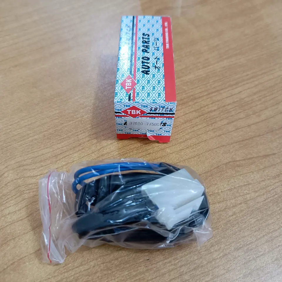 SWITCH BACK UP FUTURA/CARRY/T120SS TBK 37610-77500 SWITCH BACK UP / MUNDUR / ATRET TBK
