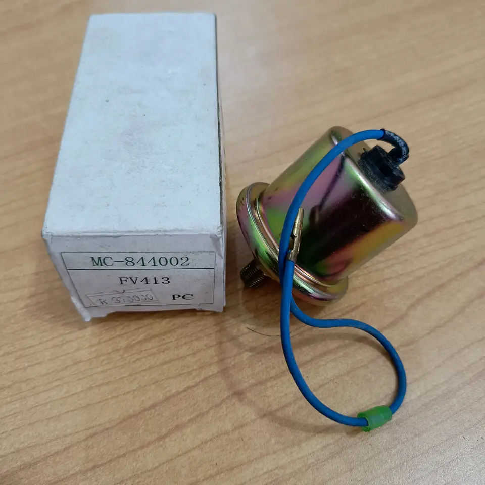SWITCH OLI FUSO 8DC9/6D22 FV413 MC844002 SWITCH OLI/ OIL undefined