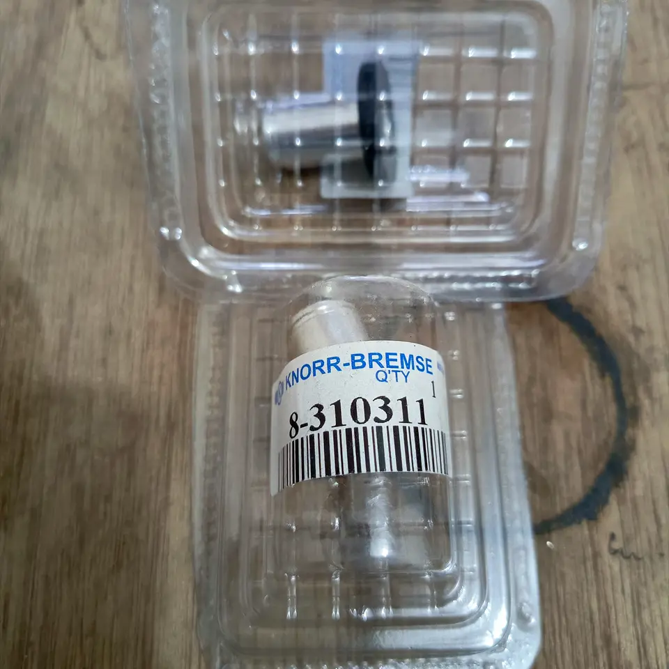 PISTON REM ANGIN NISSAN KNORR BREMSE (16.9*13.9*28.5*29.8) 8-310311-0 BRAKE BOOSTER / BOOSTER REM / INLET VALVE KNORR BREMSE