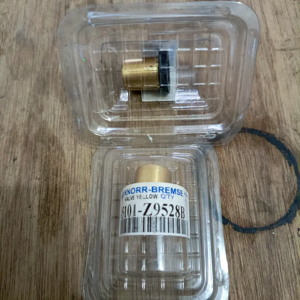 PISTON REM ANGIN NISSAN (KUNING) KNORR BREMSE 45101-Z9528 B BRAKE BOOSTER / BOOSTER REM / INLET VALVE KNORR BREMSE