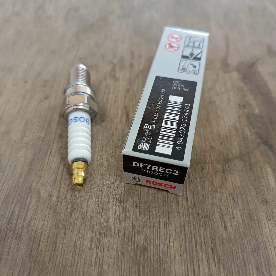 BUSI / SPARK PLUG AVANZA VVTI /XENIA VVTI/RUSH/TERIOS 2006-14/GRANMAX/APV BOSCH