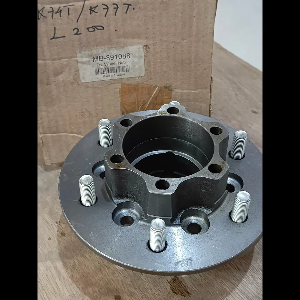 HUB RODA DEPAN L200 K74T/K77T MITSUBISHI MB891088 HUB RODA DEPAN / BELAKANG undefined