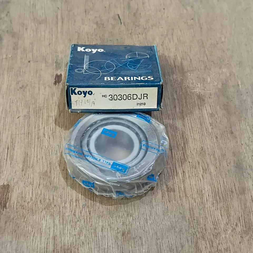 BEARING GARDAN BELAKANG CARRY KOYO (30*72*21)