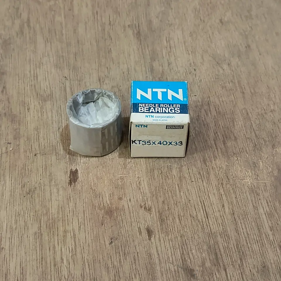 BEARING TRANSMISI KIJANG / HIACE NTN (35*40*33)