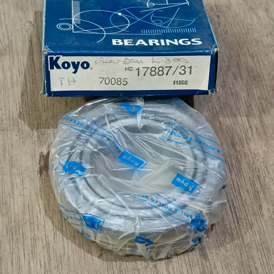 BEARING GARDAN L300 /L200/KF40/HIACE/LAND CRUISER KOYO (45*79.9*19.8)