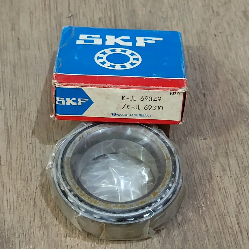 BEARING RODA DEPAN FORD LASER / MAZDA 323 SKF