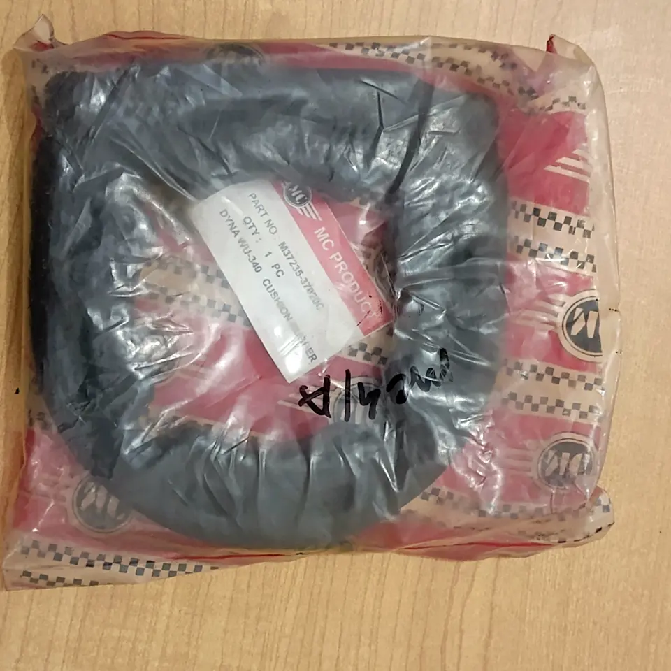 KARET CENTER BEARING DYNA / HINO DUTRO (HITAM) MC