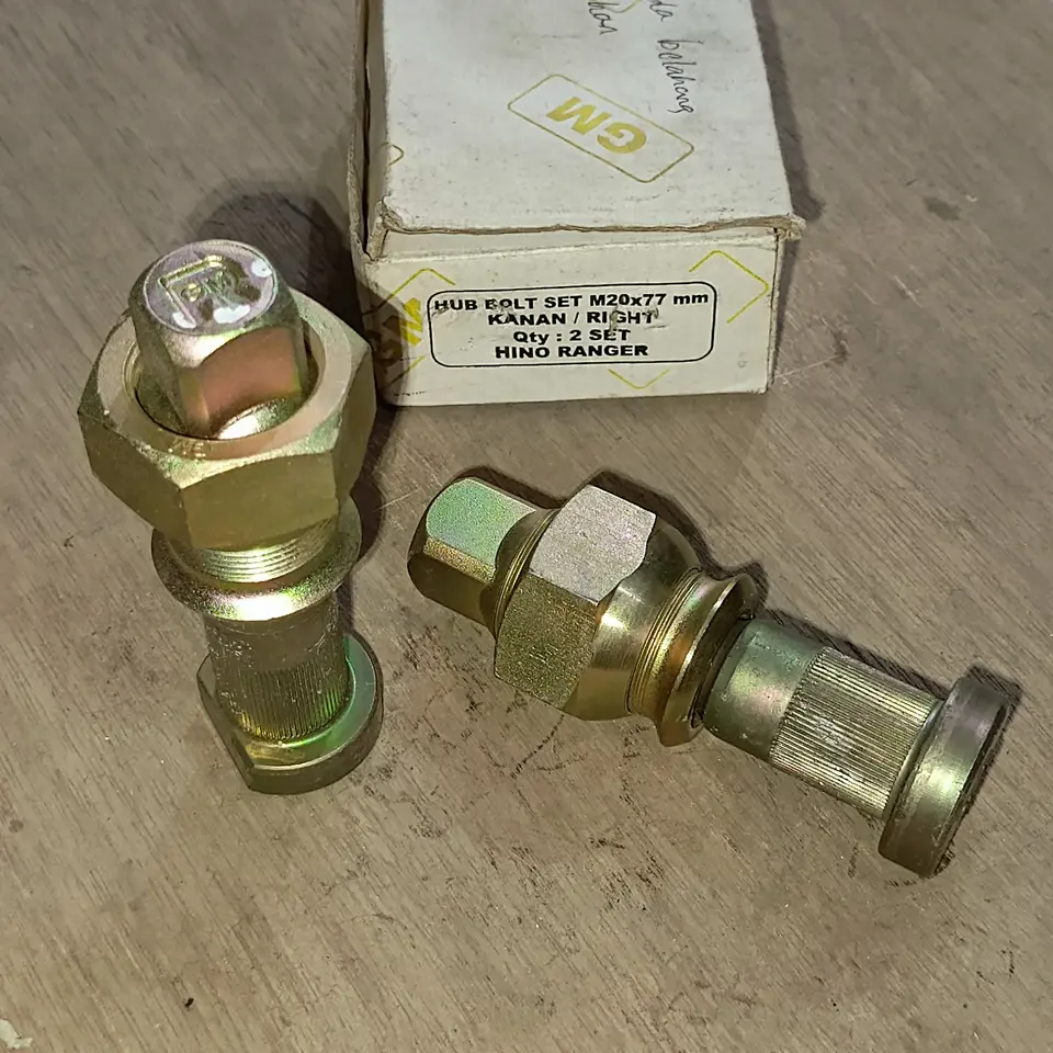 BAUT RODA BELAKANG HINO LOHAN 260 RH GM null BAUT RODA / NUT BOLT / MUR RODA GM
