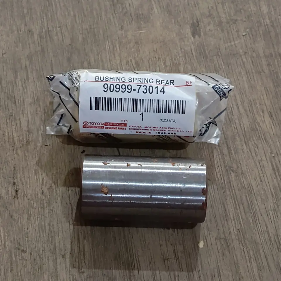 BUSHING PER BELAKANG DYNA (30*36*78) TOYOTA 90999-73014 BUSING / BUSHING PER DAUN / LEAF SPRING TOYOTA