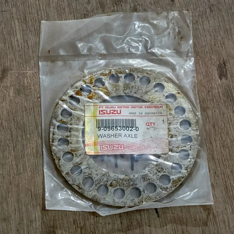 RING AS RODA BELAKANG NKR 66/71 ISUZU 9-09653002-0 RING AS RODA /WASHER AXLE/KANCINGAN SELUMBUNG / SEMPRONG ISUZU