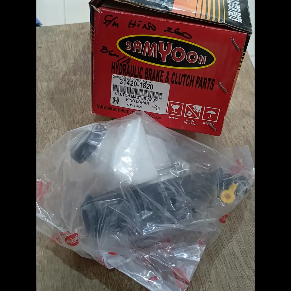 C/M ASSY HINO LOHAN 260 SAMYOON 31420-1820 CLUTCH MASTER (C/M) / MASTER KOPLING ATAS / CM SAMYOON