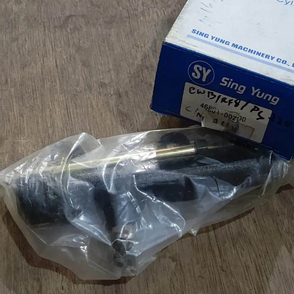 C/M ASSY NISSAN CWB CK12/ RF8/ FUSO PS 220 SING YUNG 46801-00Z00 CLUTCH MASTER (C/M) / MASTER KOPLING ATAS / CM SING YUNG