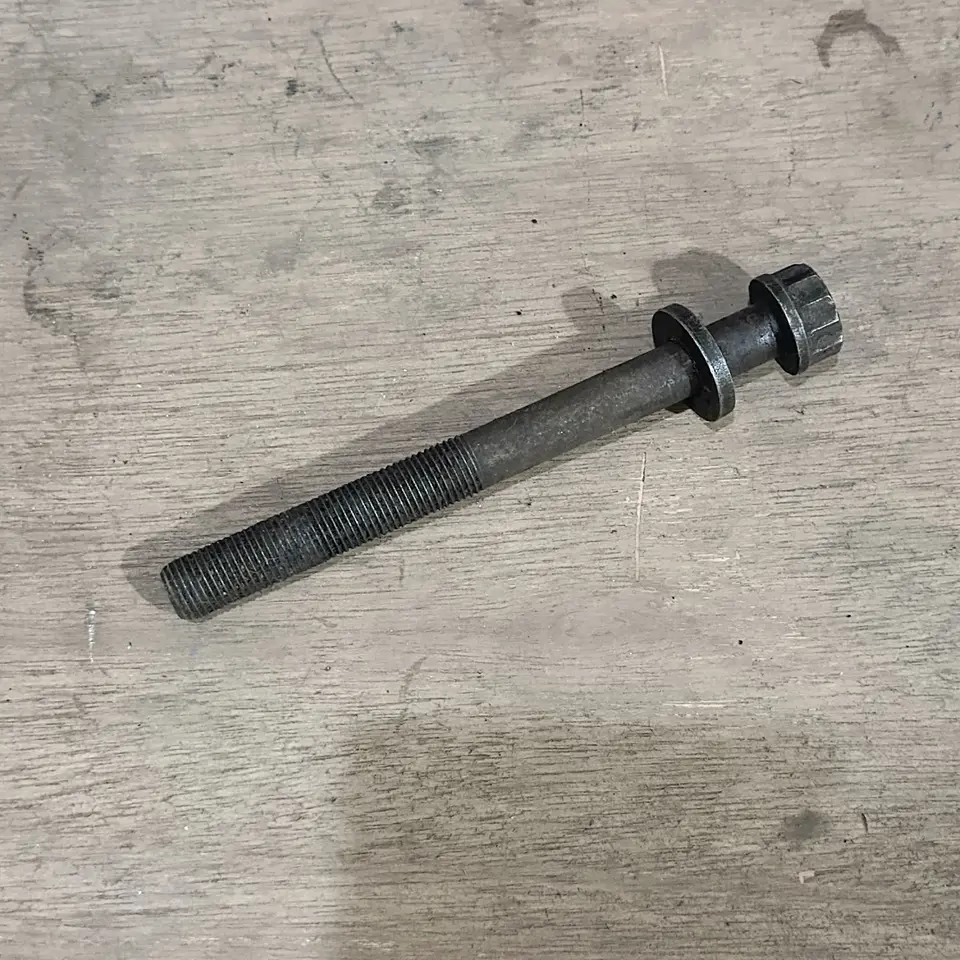 BAUT CYLINDER HEAD PS 100/120 PENDEK null BAUT CYLINDER HEAD / KOP / ENGINE BLOCK / SILINDER undefined