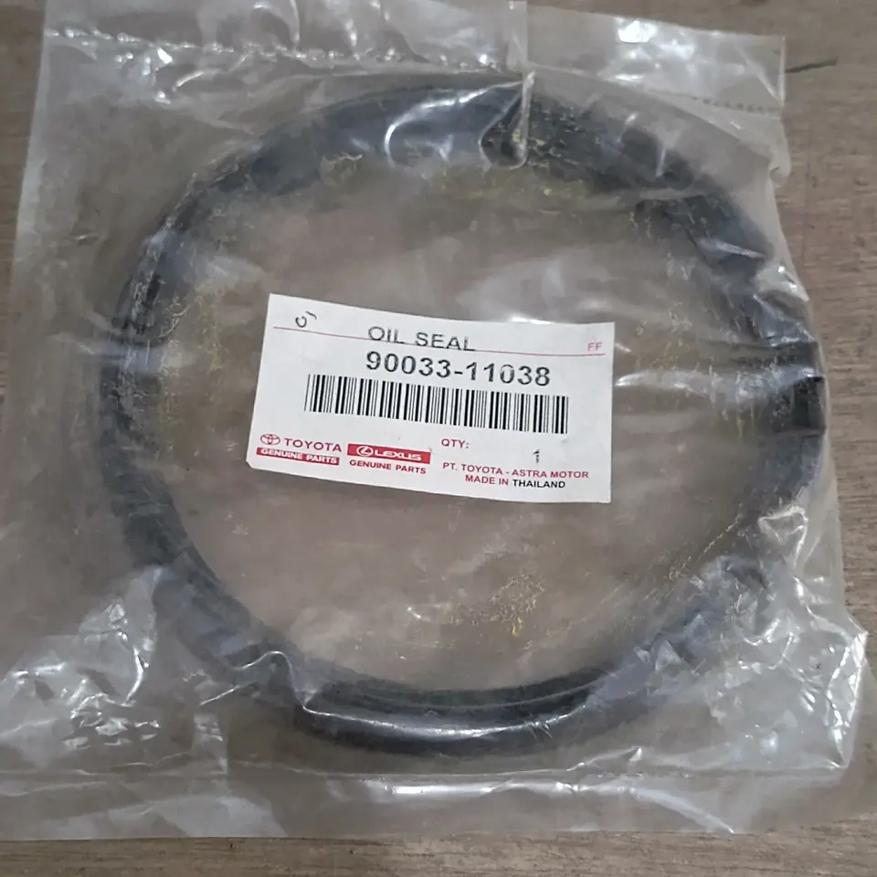 SEAL RODA BELAKANG DALAM DYNA HT 130/125 (116*132*12) TOYOTA