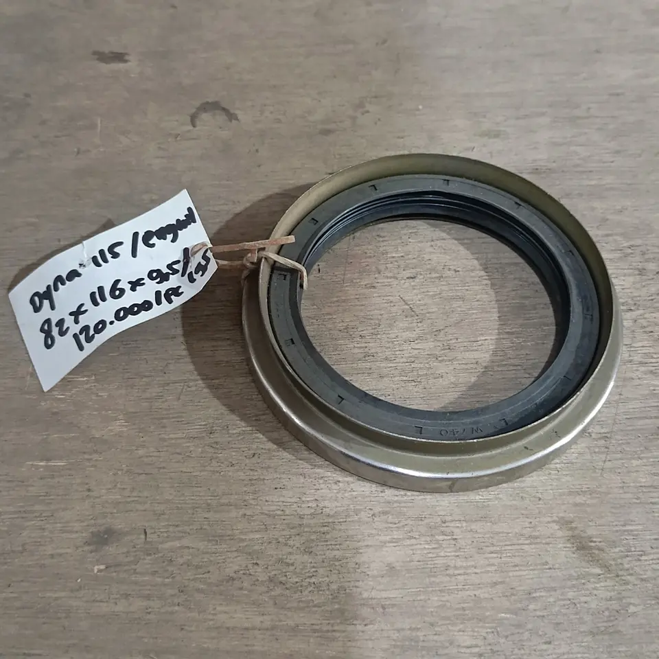 SEAL RODA BELAKANG DALAM DYNA ENGKEL 115/14B (82*116*9.5/19.5) TTO