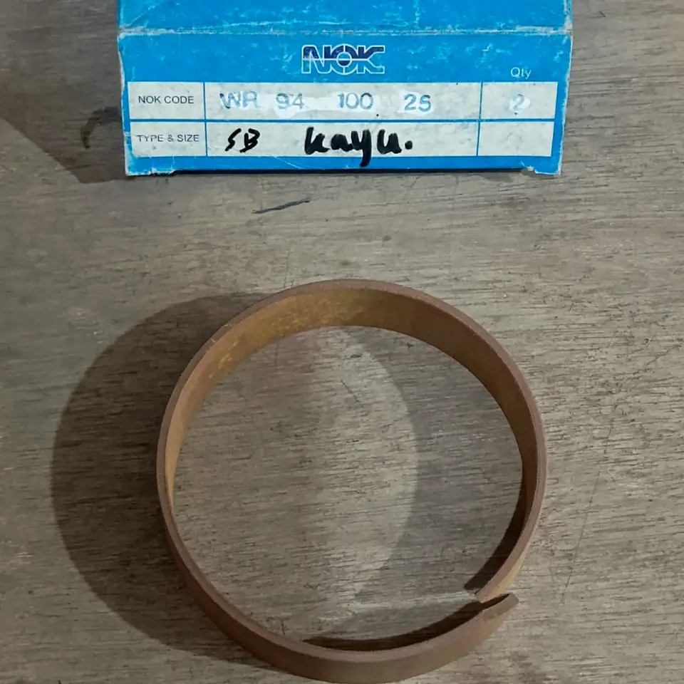 SEAL PTO KAYU 94*100*25 NOK null SEAL PTO / DAM / DUMP /HIDROLIK /HYDRAULIC NOK CORTECO