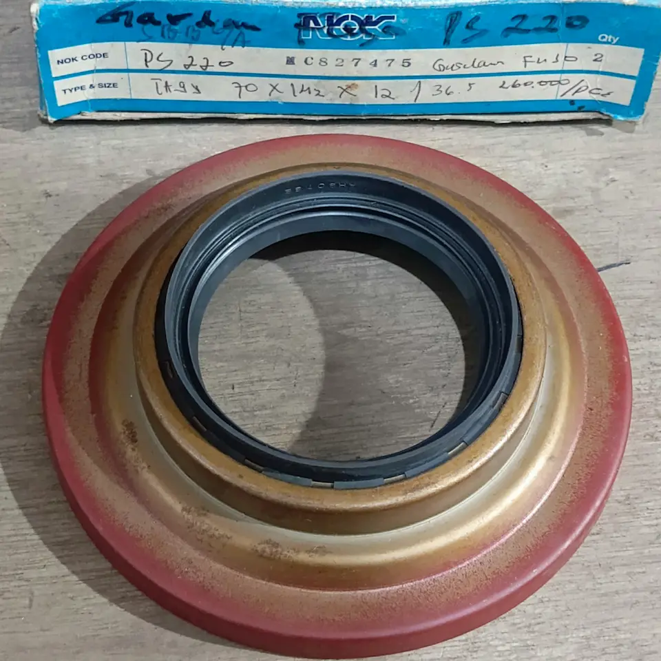 SEAL GARDAN FUSO PS 220 NOK (70*142*12/36.5) MC827475 SEAL GARDAN NOK CORTECO