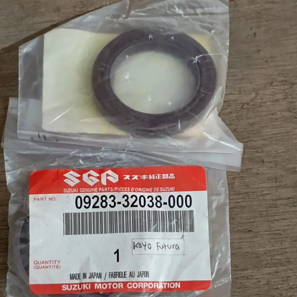 SEAL CRANKSHAFT DEPAN CARRY 1.0 / FUTURA / KATANA (TIPIS) (NOKEN AS/ CAMSHAFT) SUZUKI (32*47*6) 09283-32038-000 SEAL CRANKSHAFT / KRUK AS & CAMSHAFT / NOKEN AS SUZUKI
