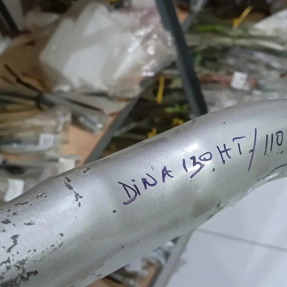LEHER ANGSA / MUFFLER/UMPLUNG ASSY DYNA 125/130 HINO DUTRO TRI STAR