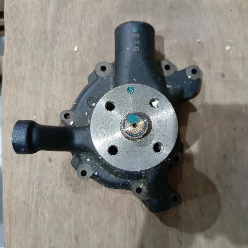 WATER PUMP 6D16T ETG