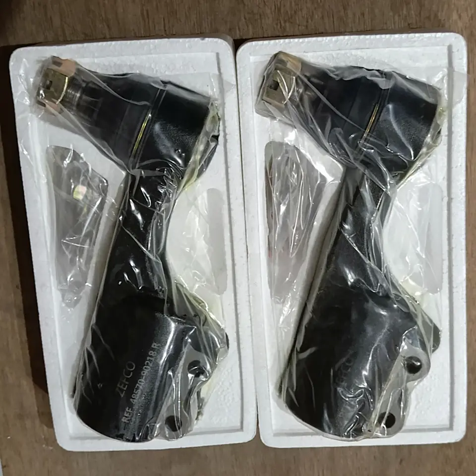 TIE ROD NISSAN CWB/RF8 LH ZEFCO