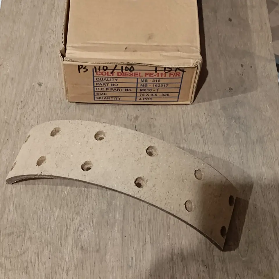 KAMPAS REM DEPAN/BELAKANG FE111/PS100 + PAKU 48PCS (8X10) IBK MB162517 KAMPAS REM / BRAKE SHOE / KAMPAS REM TANGAN / HAND BRAKE SHOE IBK