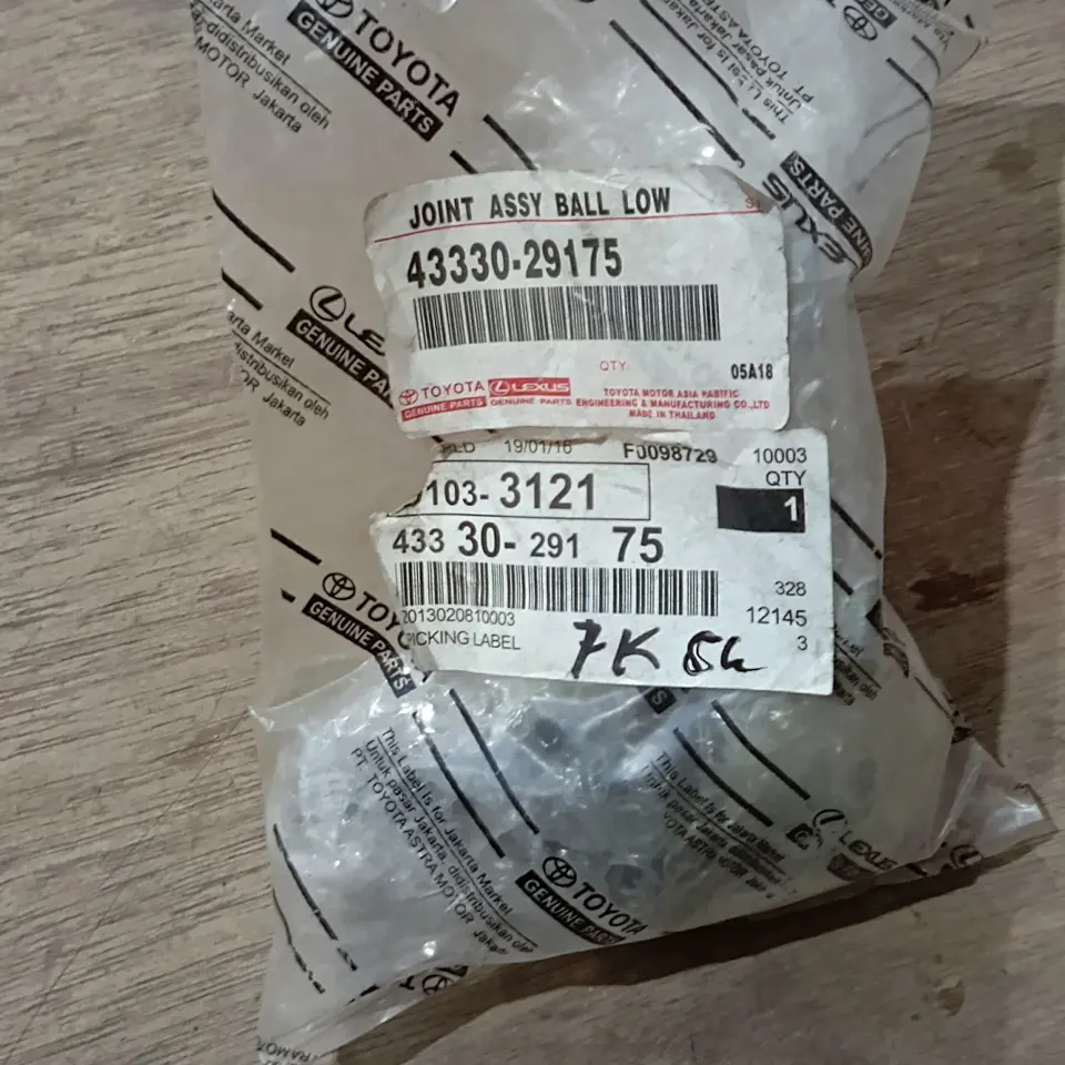 BALL JOINT BAWAH KIJANG 5K/7K TOYOTA 43330-29175 JOINT ASSY UPPER/LOWER / BALL JOINT ATAS/ BAWAH TOYOTA