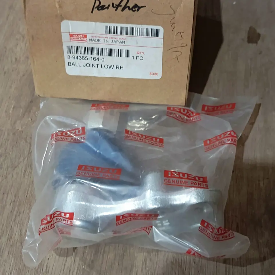 BALL JOINT BAWAH ISUZU PANTHER RH