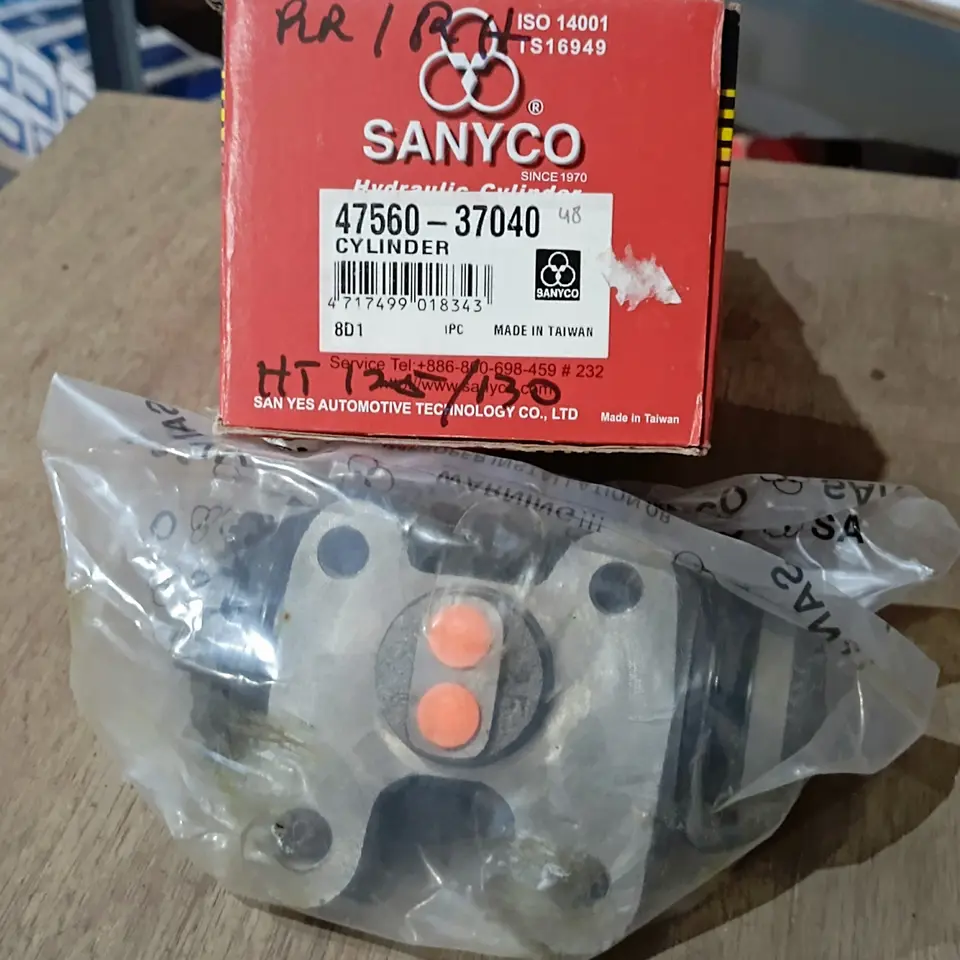 WHEEL CYLINDER DYNA 125/130 RR/RH SANYCO 47560-37040 WHEEL CYLINDER BRAKE / MASTER REM BAWAH DEPAN / BELAKANG SANYCO