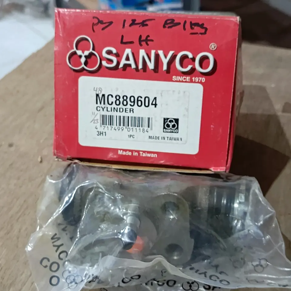WHEEL CYLINDER PS 125 RR/LH (NEPEL) SANYCO MC889604 WHEEL CYLINDER BRAKE / MASTER REM BAWAH DEPAN / BELAKANG SANYCO