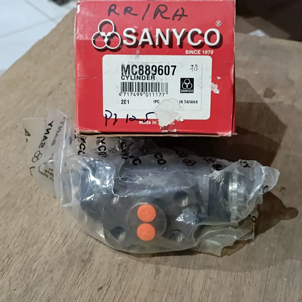 WHEEL CYLINDER PS 125 RR/RH SANYCO MC889607 WHEEL CYLINDER BRAKE / MASTER REM BAWAH DEPAN / BELAKANG SANYCO
