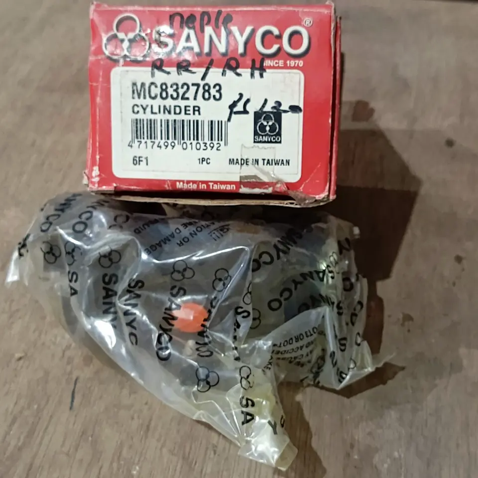 WHEEL CYLINDER PS 120/135 RR/RH SANYCO MC832783 (NEPLE) WHEEL CYLINDER BRAKE / MASTER REM BAWAH DEPAN / BELAKANG SANYCO