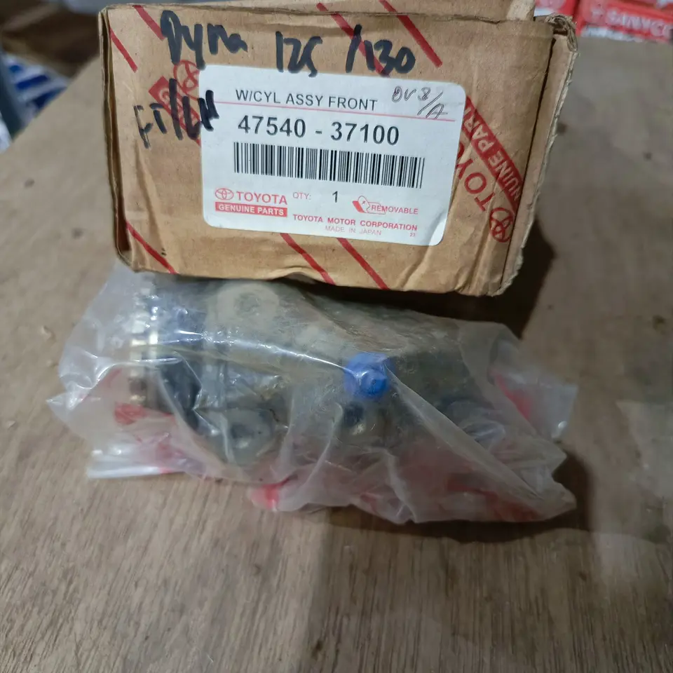WHEEL CYLINDER DYNA 125/130 FR/LH TOYOTA