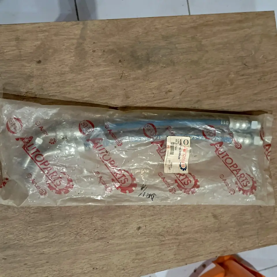 SELANG OIL COOLER L200 SHJ MR127900 OLI/OIL COOLER SHJ