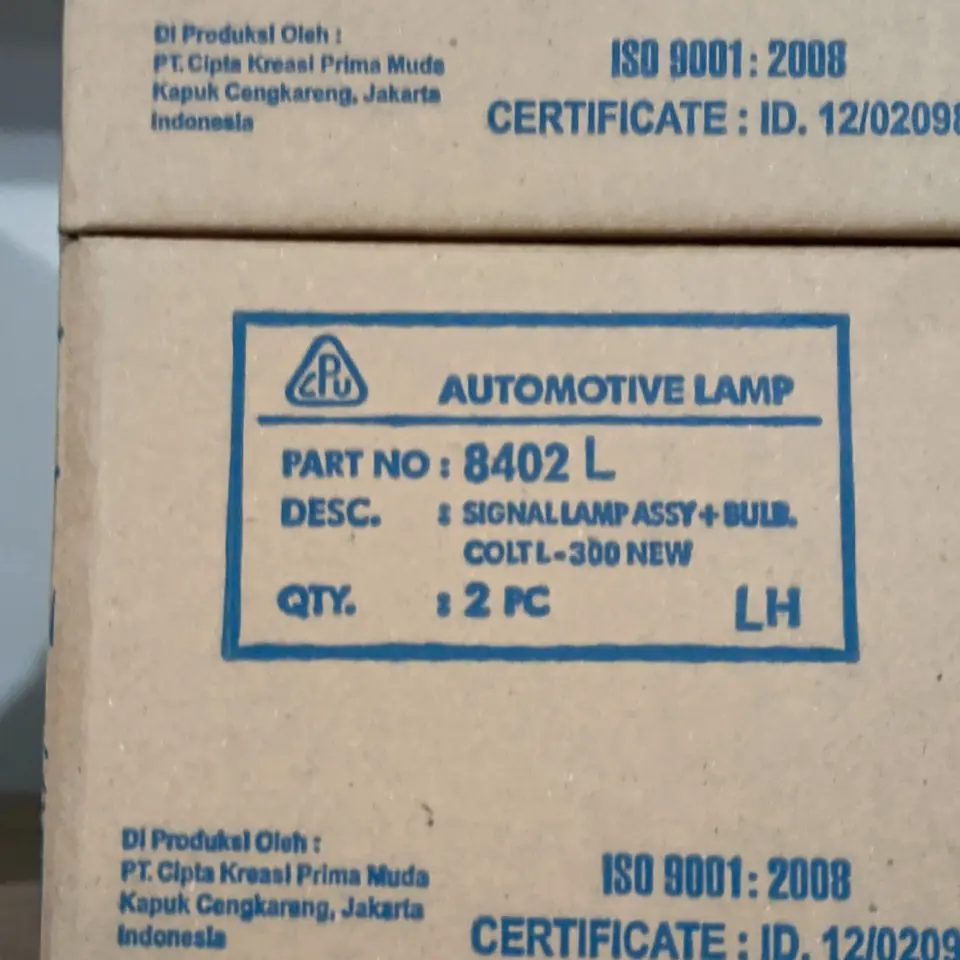 RETING DEPAN ATAS PS 125/FE71 LH CPU 8404L RETING DEPAN / SIGNAL LAMP CPU AUTOMOTIVE LAMP