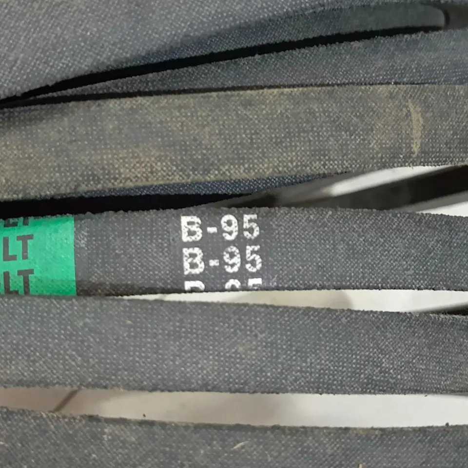 VBELT B95 POLOS BRAND B95 VBELT / VANBELT/ FANBELT / BELT / TIMING BELT BRAND VBELT