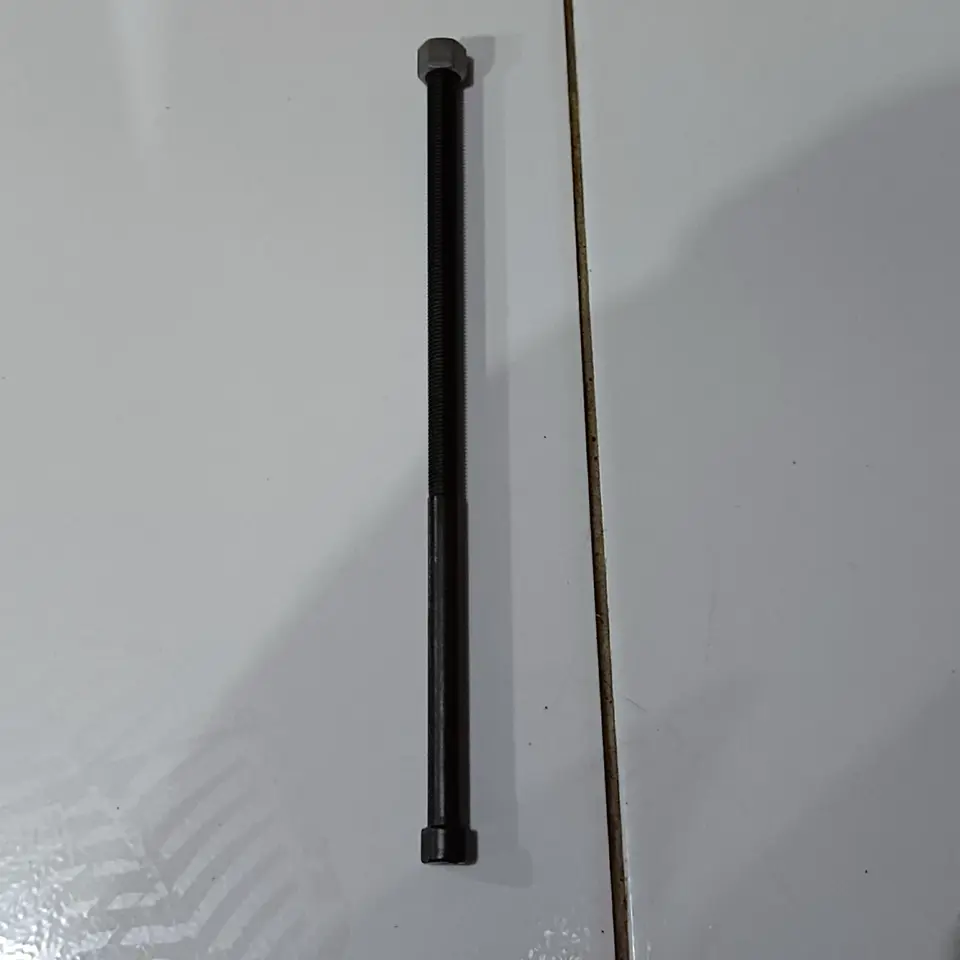 TUSUK PER BELAKANG DYNA 125/130/115 (M10*250*P1.25) SPORTSHOT