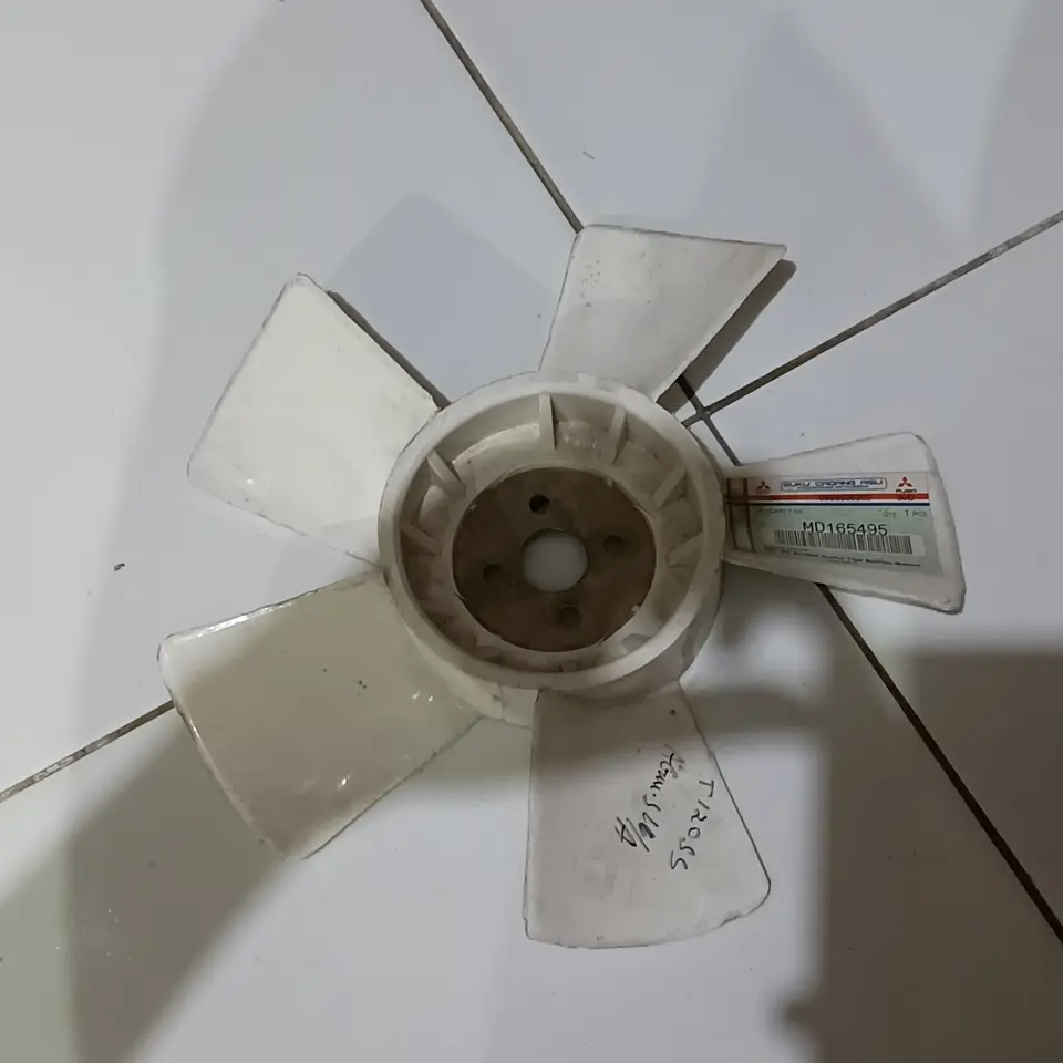 KIPAS RADIATOR T120SS MITSUBISHI (5 DAUN) MD165495 KIPAS RADIATOR / RADIATOR FAN MITSUBISHI