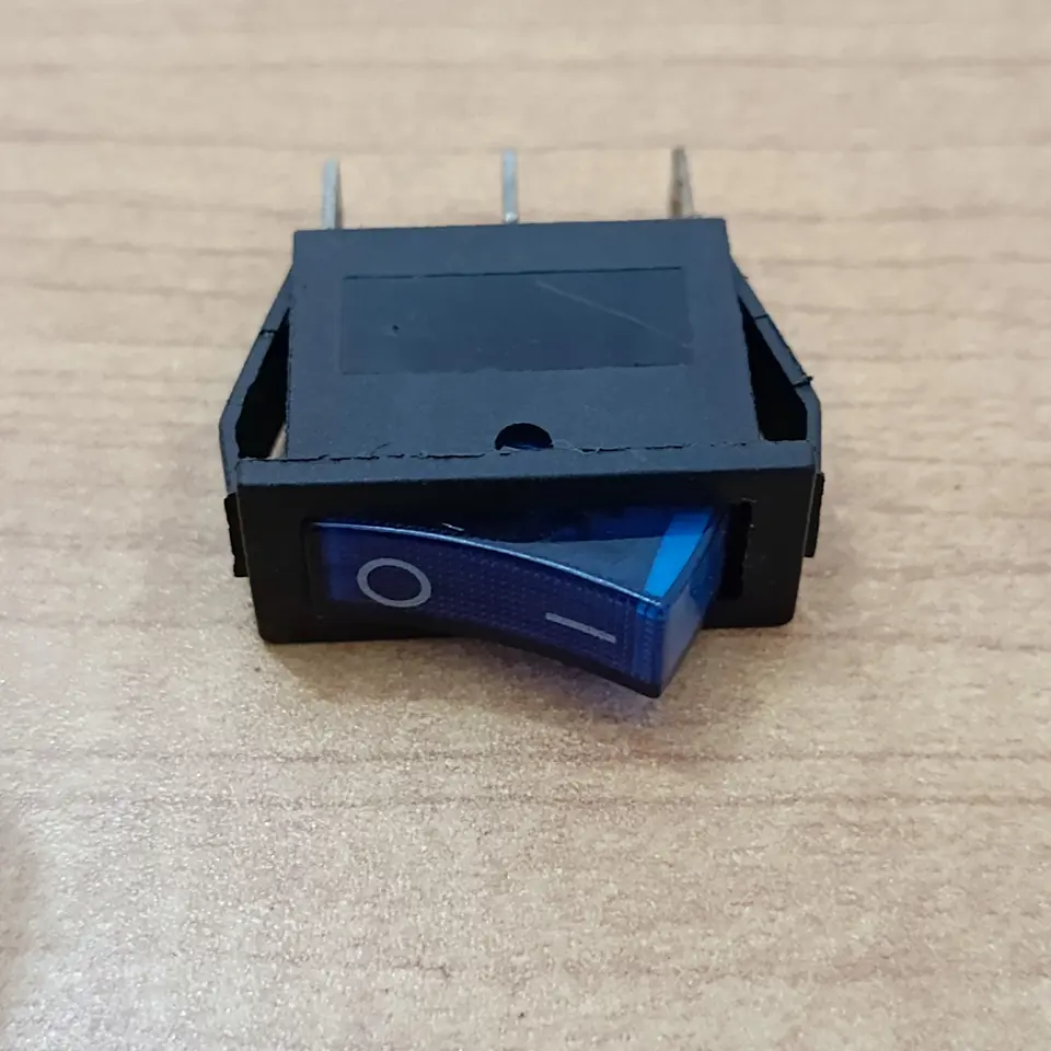 SAKLAR / SWITCH ON / OFF PLASTIK KAKI 3 (BIRU)