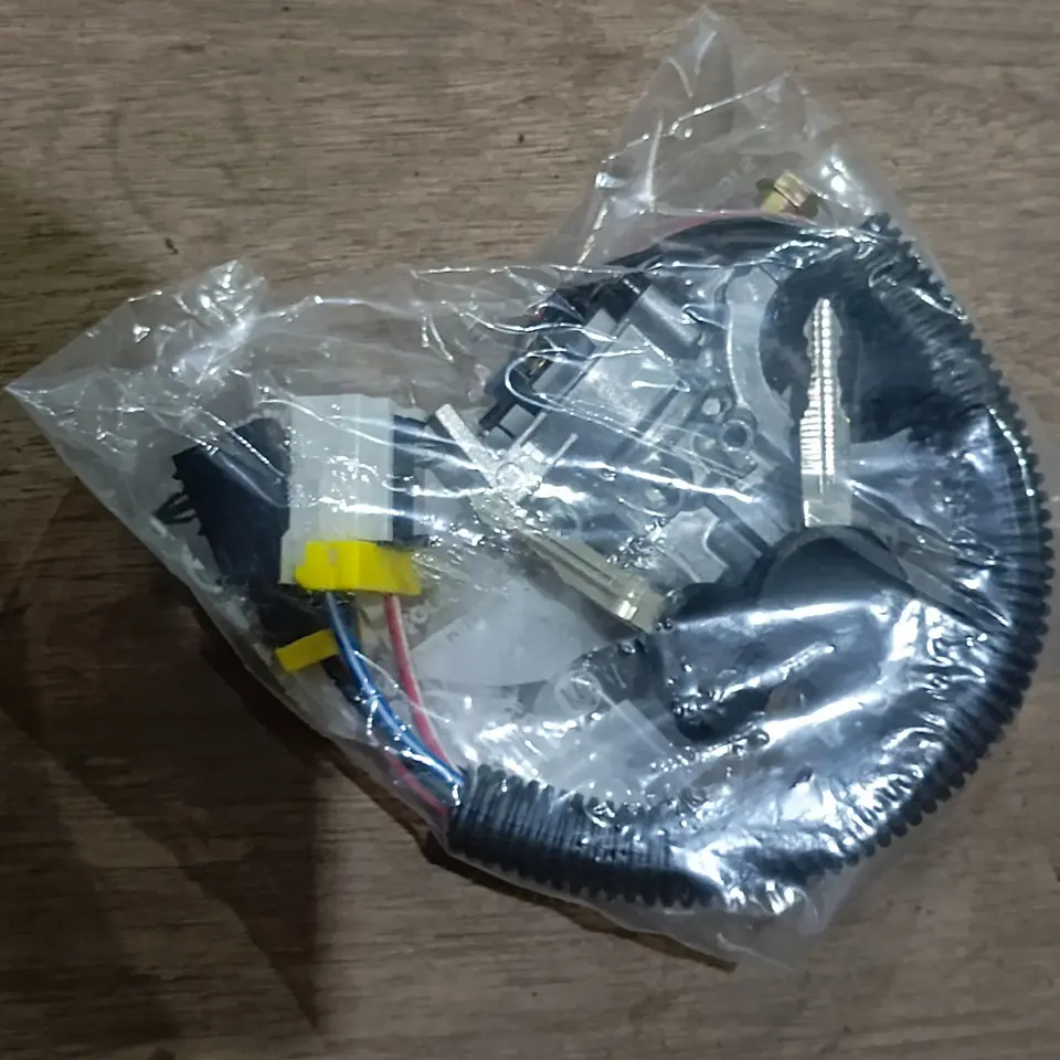 KUNCI KONTAK ASSY PS125 MITSUBISHI