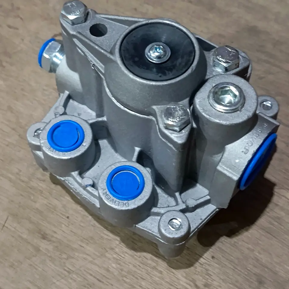 RELAY VALVE (KURA2) GANDENGAN HAKEN