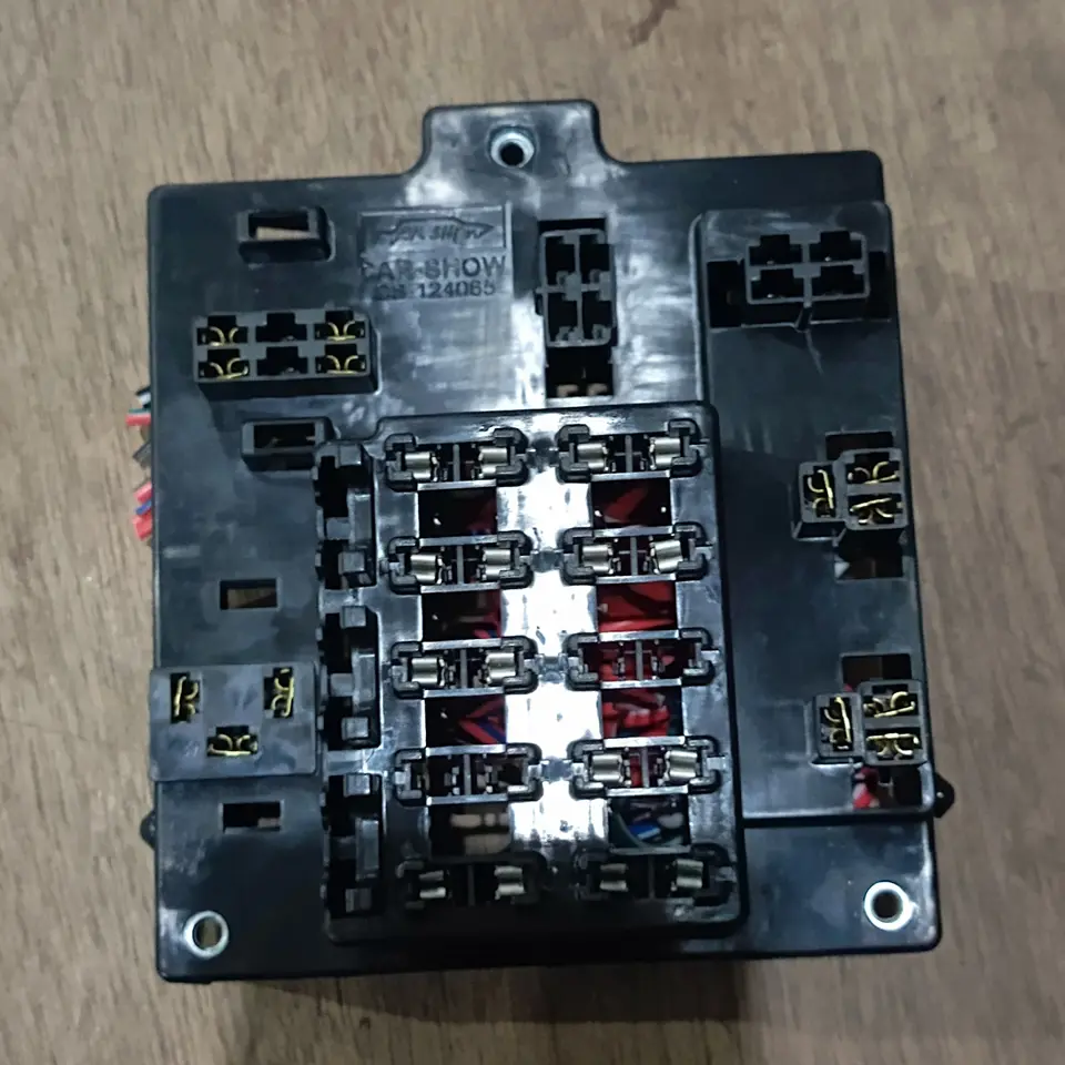 FUSE BOX PS 125 CARSHOW
