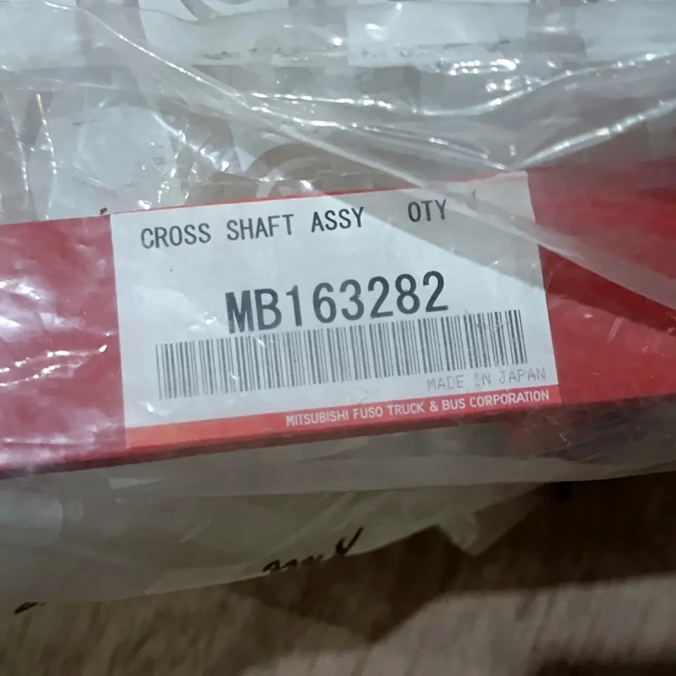 SHAFT TRANSMISI PS 100/120 MITSUBISHI MB163282 CROSS SHAFT ASSY / SAF TRANSMISI MITSUBISHI