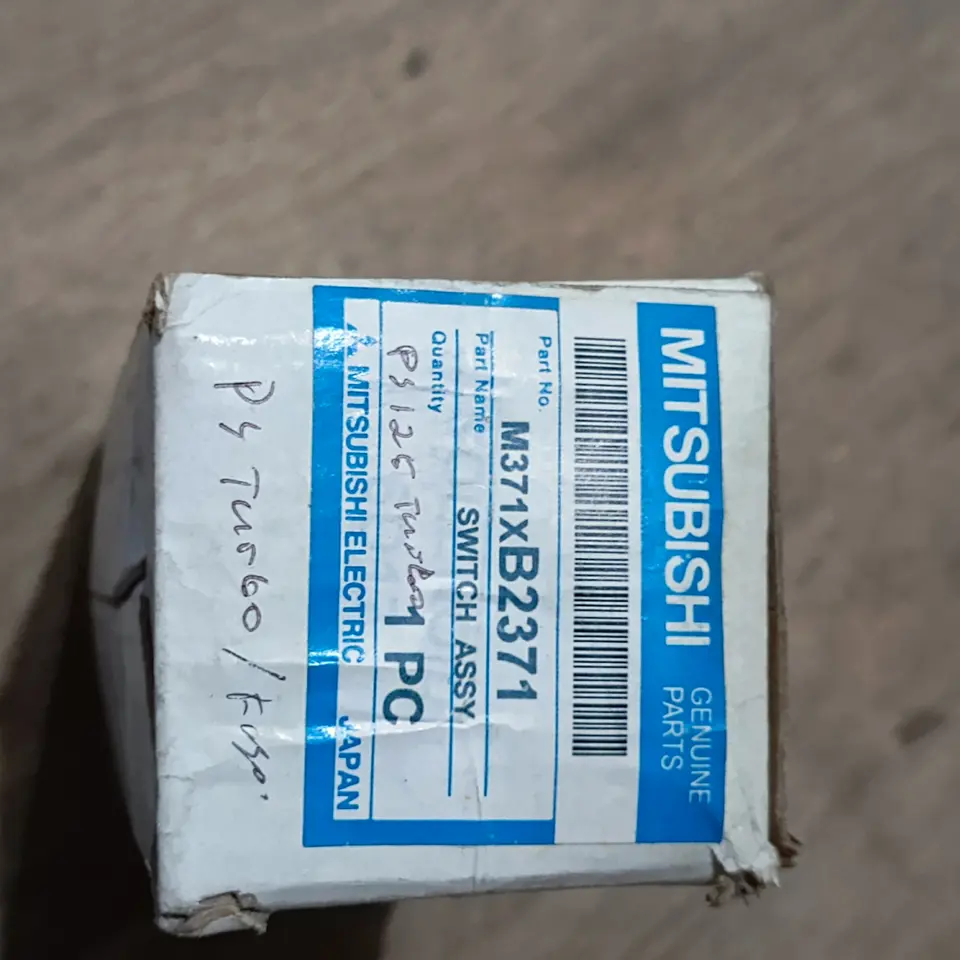 SWITCH STARTER FUSO PS 125/220 GANJO MITSUBISHI M371XB2371 SWITCH STARTER / SELENOID SWITCH MITSUBISHI