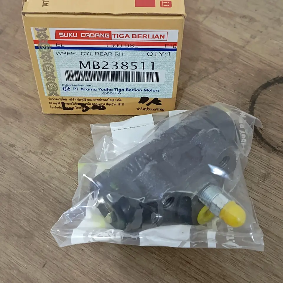 WHEEL CYLINDER L300 DIESEL RR/RH (NEPEL) MITSUBISHI MB238511 RH (NEPEL) WHEEL CYLINDER BRAKE / MASTER REM BAWAH DEPAN / BELAKANG MITSUBISHI