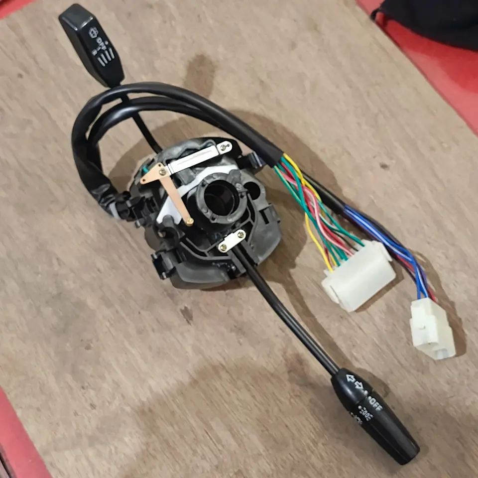 TURN SIGNAL ASSY L300 DIESEL GEN