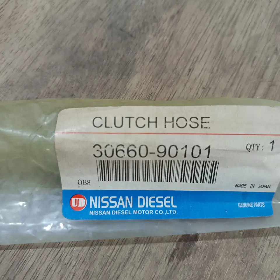 SELANG KOPLING BAWAH NISSAN CK 12 UD NISSAN (+12+12)