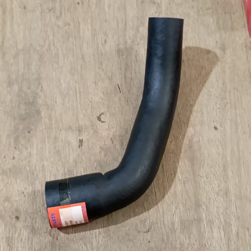 SELANG RADIATOR BAWAH PS 100/120/135/FE114 LGB